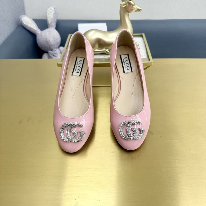 Gucci Flat Shoes